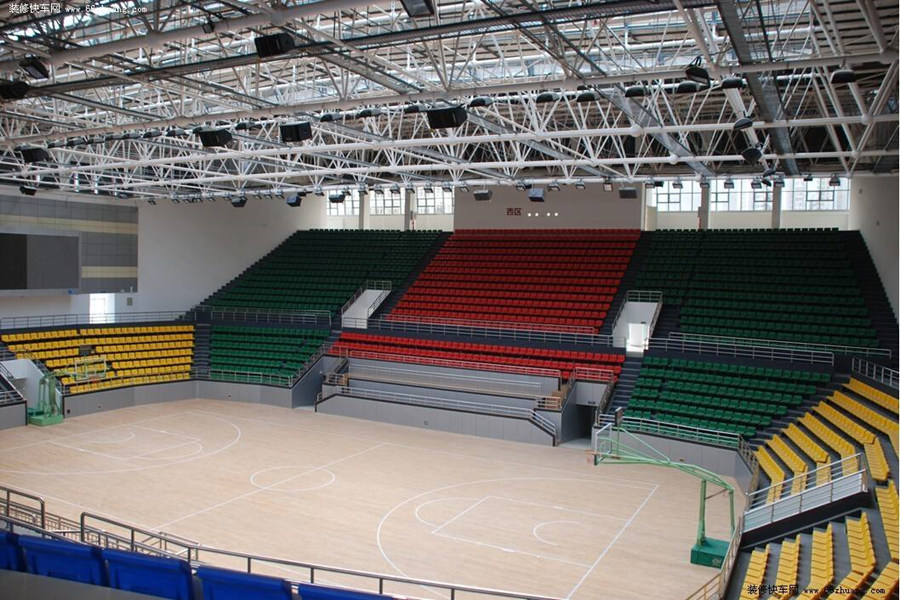 黄山羽毛球场网架工程